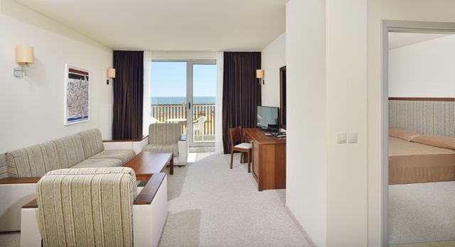 Sol Luna Bay Resort & Aquapark - One bedroom suite Sea View Annex Building